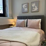 Daisy Street 2 Apartment